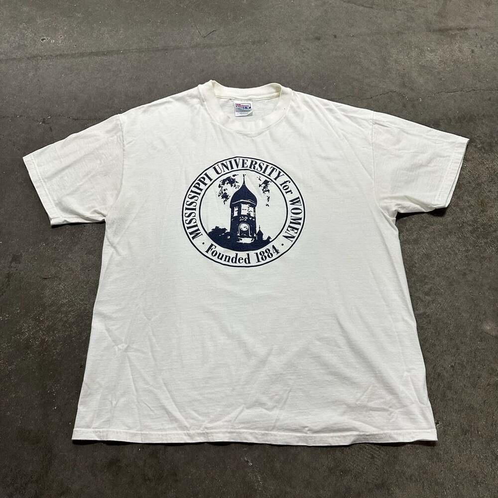Vintage Mississippi University for Women Tee XL Hanes Beefy Collegiate 90s